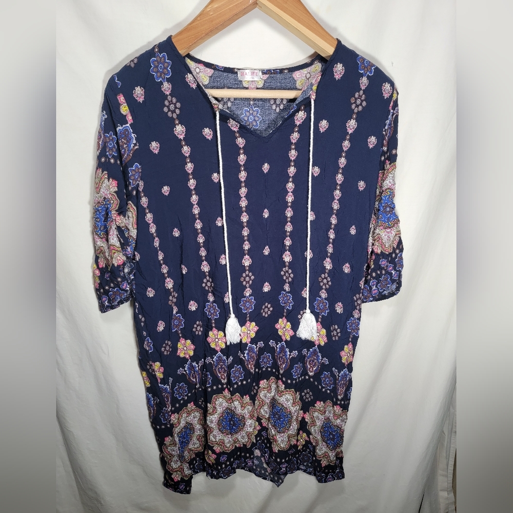 Woman's Mandela pattern one size Bohemian style cover-up in great shape